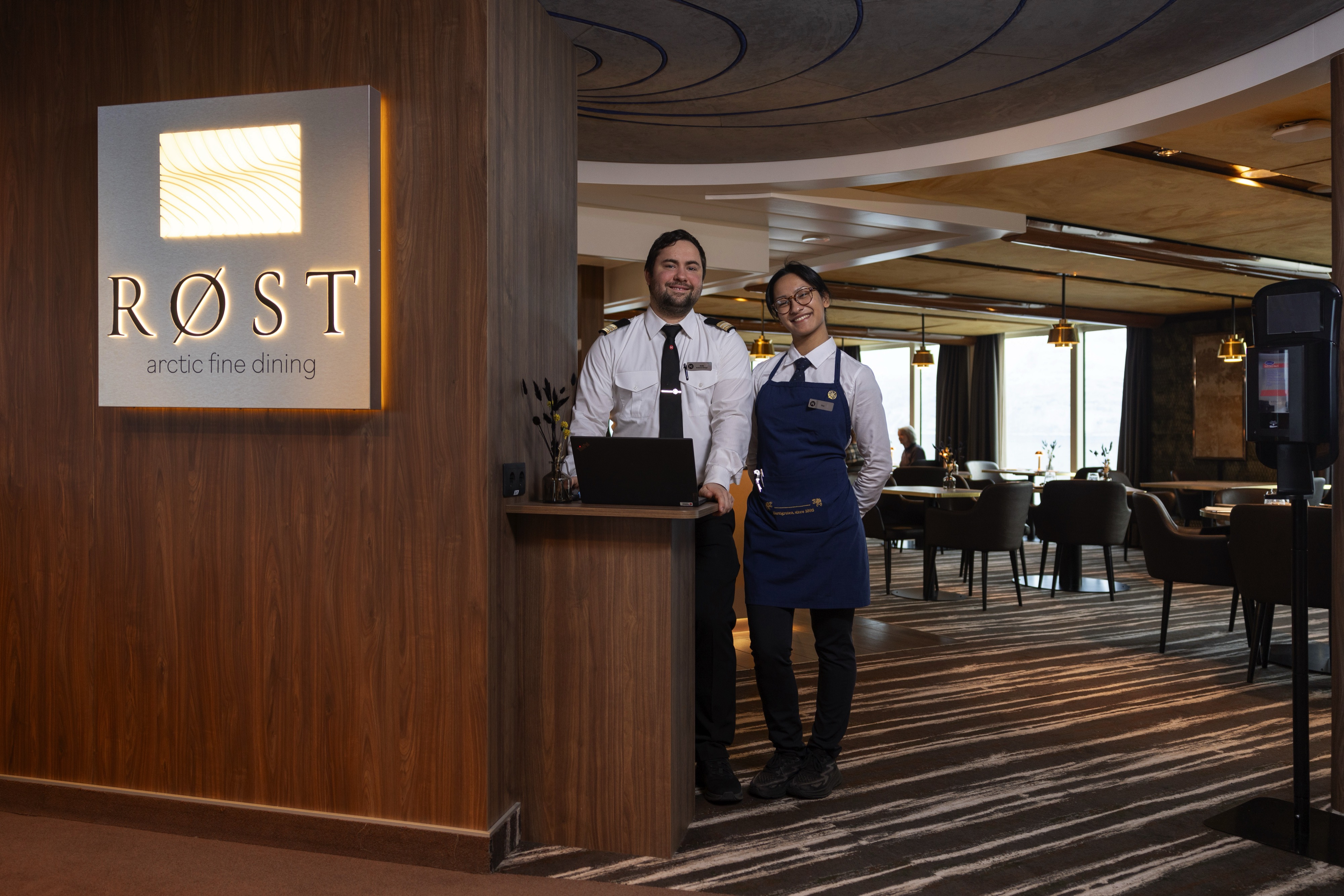 MS Trollfjord - Røst - Arctic Fine Dining 